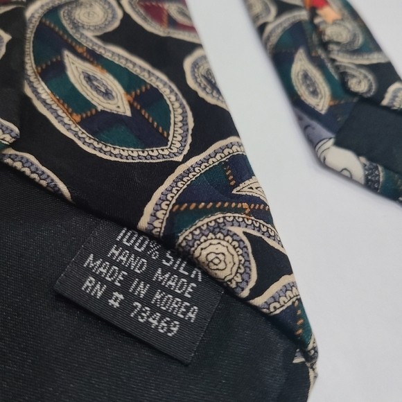 1994 Warner Brothers Looney Tunes Mania Character Patterned Tie - Picture 5 of 7